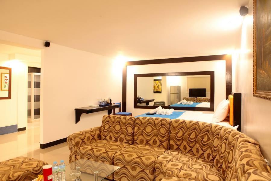 V.F. Four Season Hotel Angeles Zewnętrze zdjęcie